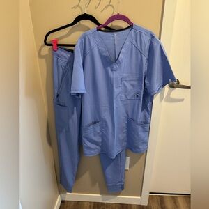 Men's Ciel Scrub Set